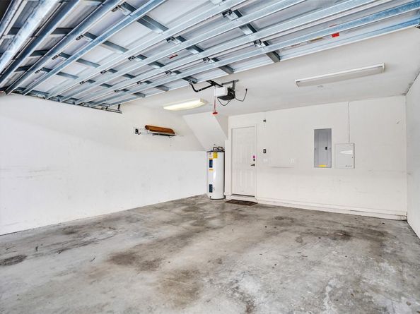 1033 NE 17th Way 902, Fort Lauderdale FL 33304