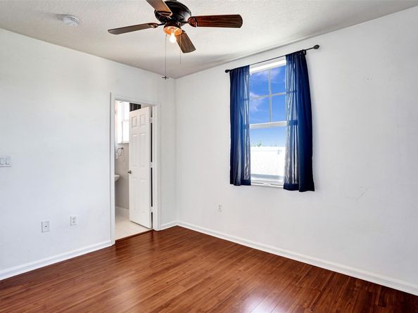 1033 NE 17th Way 902, Fort Lauderdale FL 33304