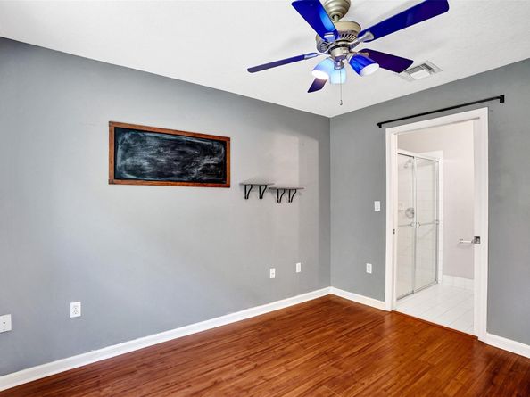 1033 NE 17th Way 902, Fort Lauderdale FL 33304