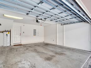 1033 NE 17th Way 902, Fort Lauderdale FL 33304