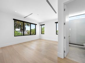 2500 Middle River Drive, Fort Lauderdale FL 33305
