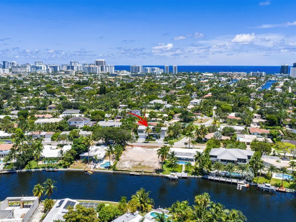 2500 Middle River Drive, Fort Lauderdale FL 33305