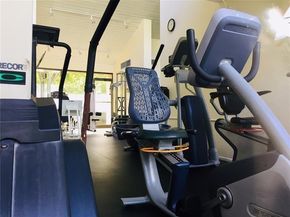 2112 S Cypress Bend Dr 203, Pompano Beach FL 33069
