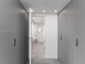 1800 Sunset Harbour Drive 1515, Miami Beach FL 33139