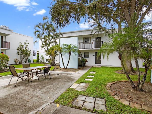 502 Osprey Drive 20b, Delray Beach FL 33444