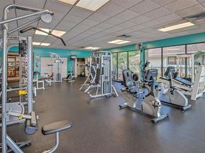 105 Lake Emerald Dr 711, Oakland Park FL 33309