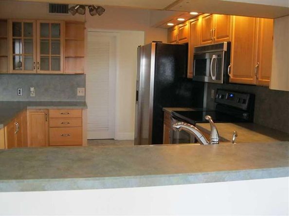105 Lake Emerald Dr 711, Oakland Park FL 33309