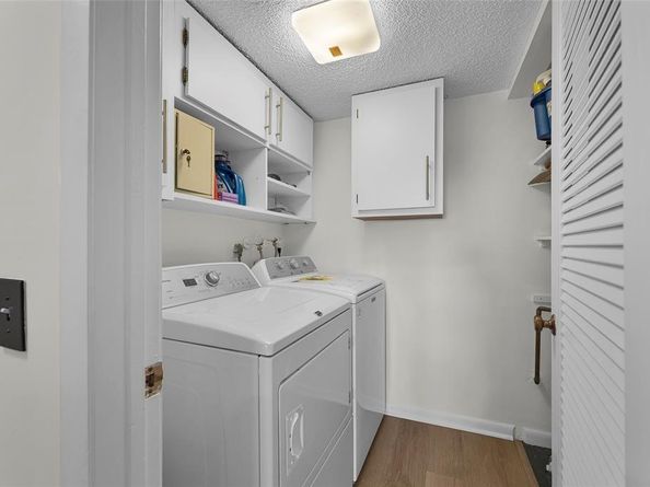 105 Lake Emerald Dr 711, Oakland Park FL 33309