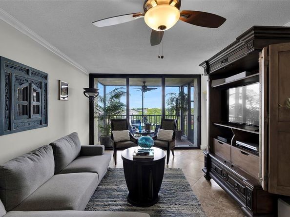 105 Lake Emerald Dr 711, Oakland Park FL 33309