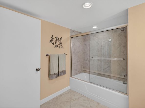 4020 Galt Ocean Dr 1102, Fort Lauderdale FL 33308