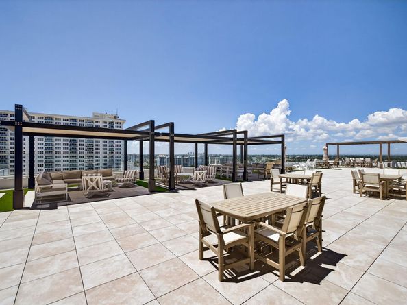 4020 Galt Ocean Dr 1102, Fort Lauderdale FL 33308