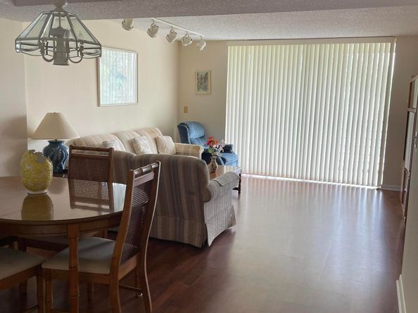 3286 Arcara Way 313, Lake Worth FL 33467