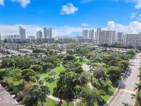 2222 NE 7th St 12, Hallandale Beach FL 33009