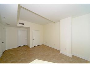 253 NE 2nd Street 2710, Miami FL 33132