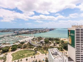 253 NE 2nd Street 2710, Miami FL 33132