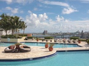 253 NE 2nd Street 2710, Miami FL 33132