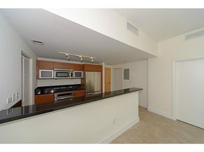 253 NE 2nd Street 2710, Miami FL 33132