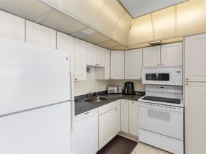 3100 N Palm Aire Dr 803, Pompano Beach FL 33069