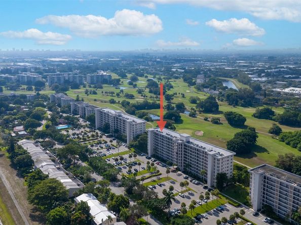 3100 N Palm Aire Dr 803, Pompano Beach FL 33069