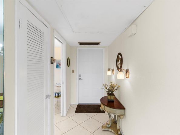 3100 N Palm Aire Dr 803, Pompano Beach FL 33069