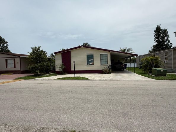 5448 NW 204 street, Miami Gardens FL 33055