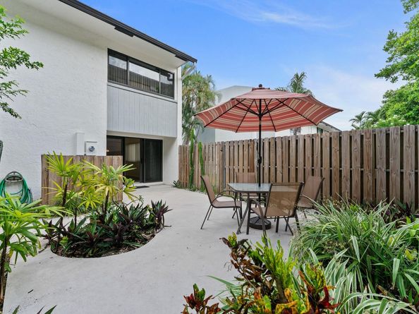 3900 NE 18th Ave 36H, Oakland Park FL 33334