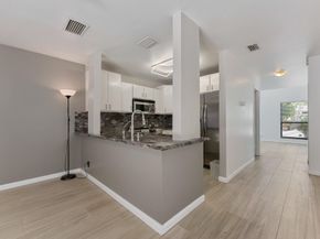 3900 NE 18th Ave 36H, Oakland Park FL 33334