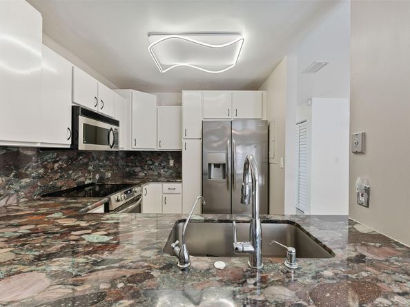 3900 NE 18th Ave 36H, Oakland Park FL 33334