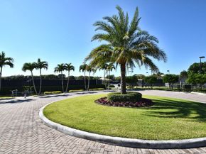 6670 Villa Sonrisa Drive 221, Boca Raton FL 33433