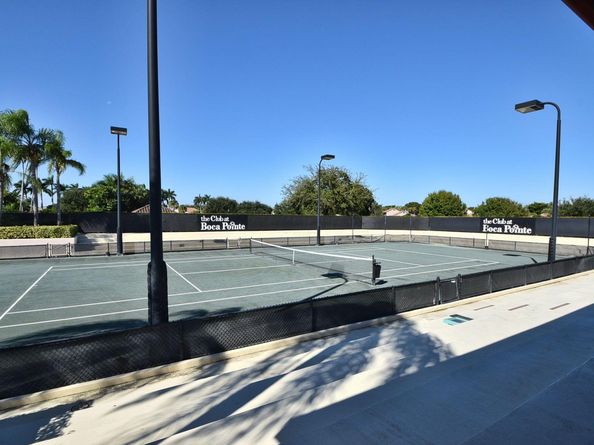 6670 Villa Sonrisa Drive 221, Boca Raton FL 33433