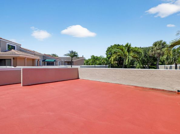 6670 Villa Sonrisa Drive 221, Boca Raton FL 33433