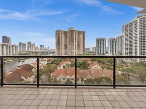 19667 Turnberry Way 10c, Aventura FL 33180