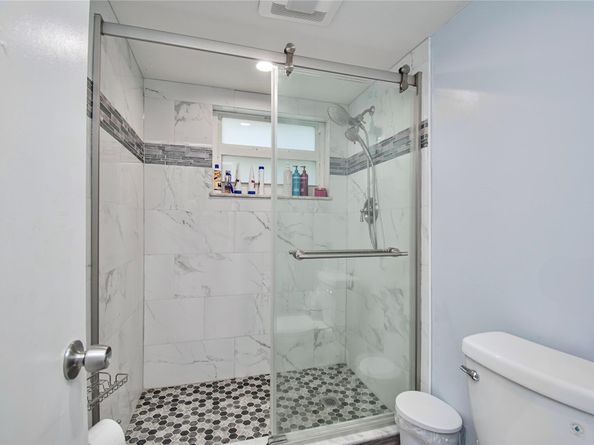 9410 Tangerine Pl 207, Davie FL 33324