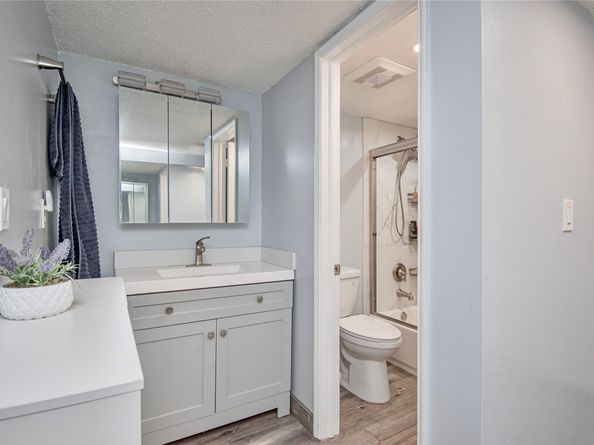 9410 Tangerine Pl 207, Davie FL 33324