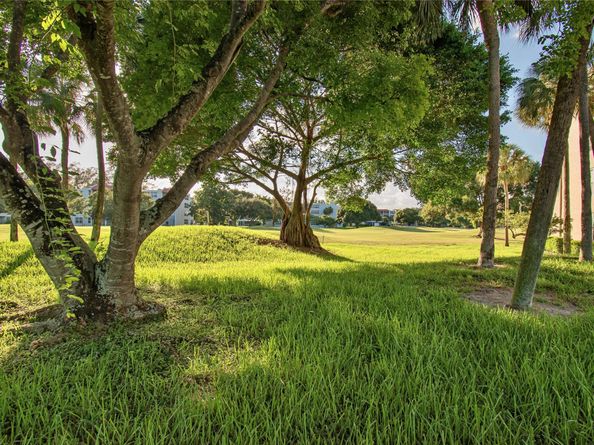 9410 Tangerine Pl 207, Davie FL 33324