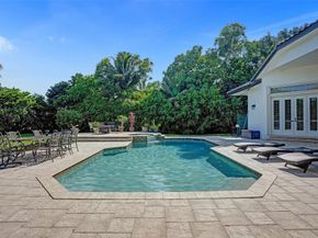 11720 NW 9th St, Plantation FL 33325