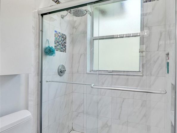 11720 NW 9th St, Plantation FL 33325