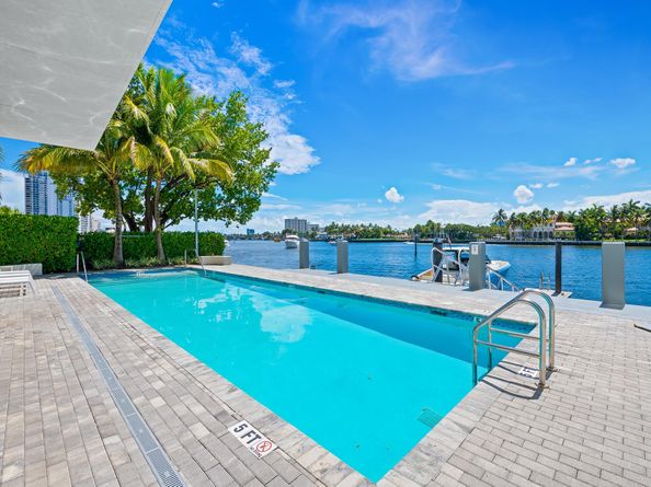 321 N Birch Rd 502, Fort Lauderdale FL 33304
