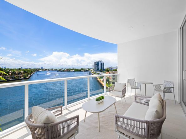 321 N Birch Rd 502, Fort Lauderdale FL 33304
