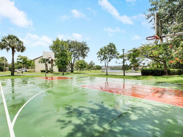 1102 Republic Court, Deerfield Beach FL 33442