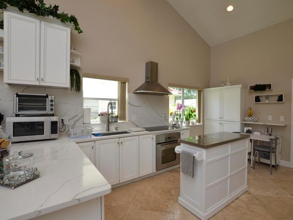2541 NW 39th Street, Boca Raton FL 33434
