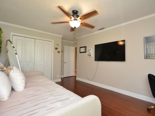 2541 NW 39th Street, Boca Raton FL 33434