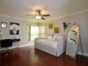 2541 NW 39th Street, Boca Raton FL 33434