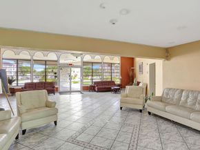 4000 NW 44th Avenue 113, Lauderdale Lakes FL 33319