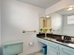 4000 NW 44th Avenue 113, Lauderdale Lakes FL 33319