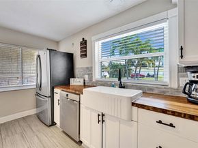 1961 NW 33rd St, Oakland Park FL 33309