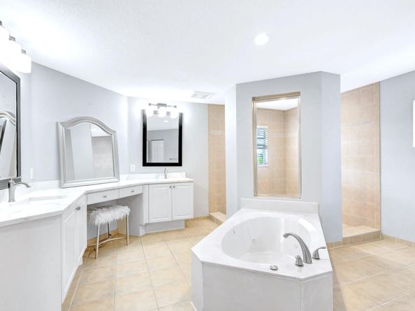 6453 Paradise Cove, West Palm Beach FL 33411