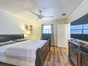 5360 NE 10th Ave, Deerfield Beach FL 33064