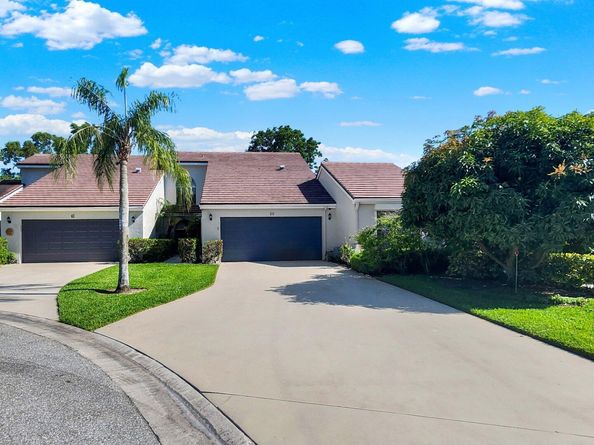 60 Edinburgh Drive, Palm Beach Gardens FL 33418