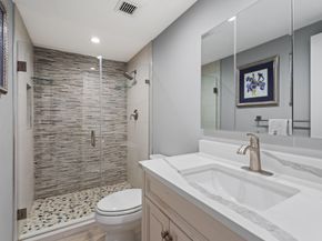 401 Lake Shore Drive 504, Lake Park FL 33403